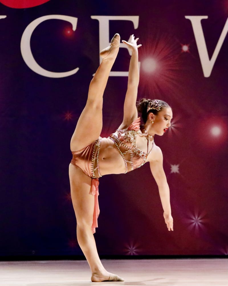 Magic City's Dance World dancer on stage